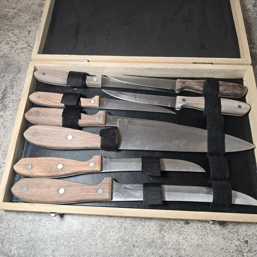 Gourmet Traditions International Supreme Cutlery Knife Set w Case Stainless 8 Pc